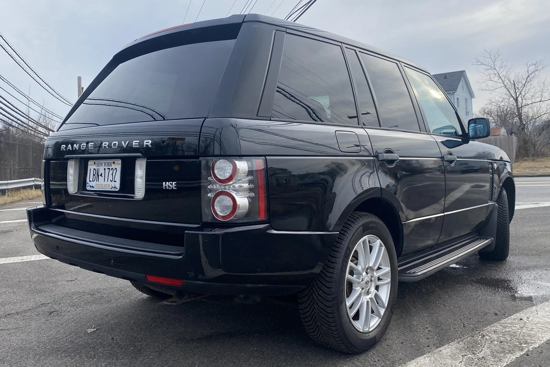 2011 Land Rover Range Rover L322 - Image 4 of 31