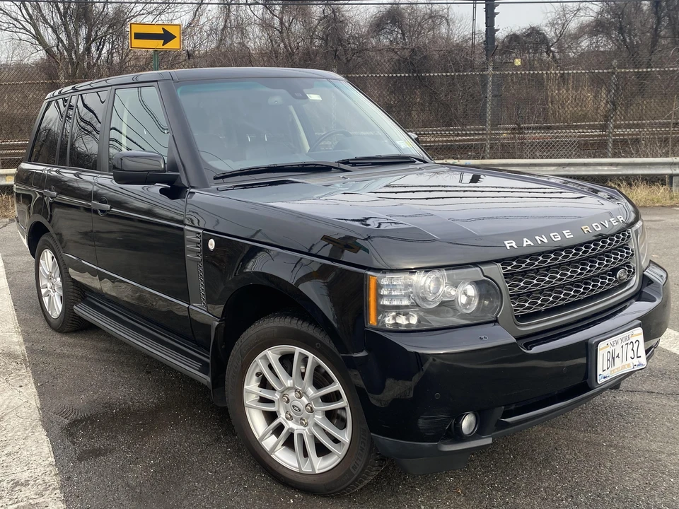 2011 Land Rover Range Rover L322 - Image 13 of 31