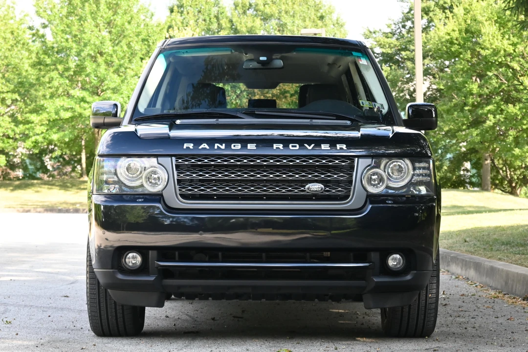 2011 Land Rover Range Rover L322 - Image 8 of 31