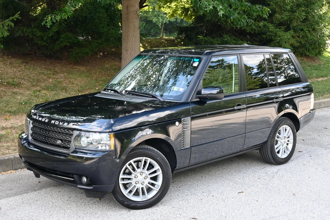 2011 Land Rover Range Rover L322 - Image 14 of 31