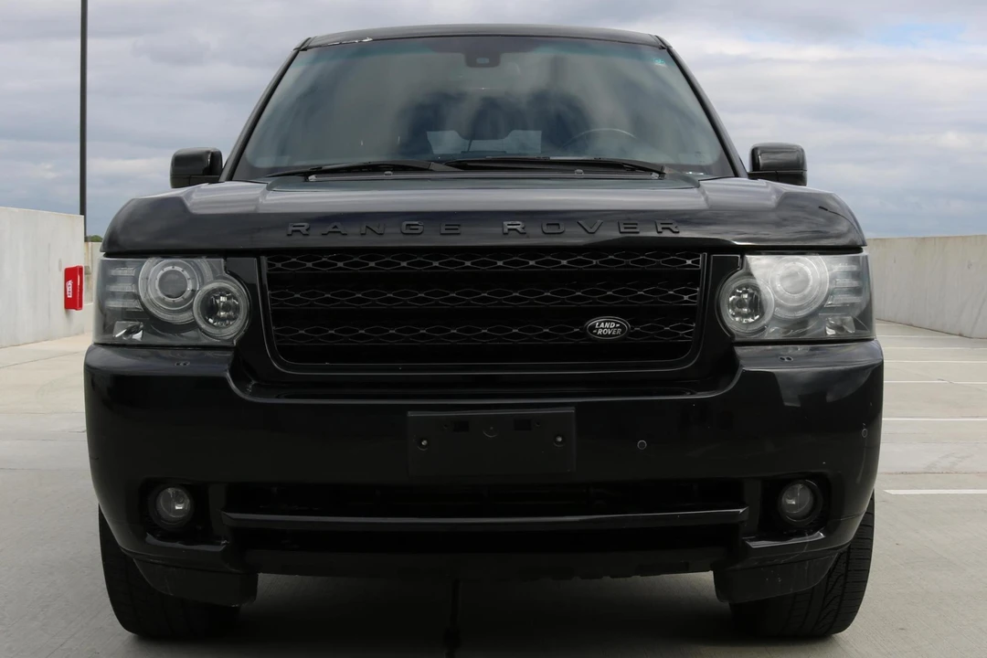 2011 Land Rover Range Rover L322 - Image 2 of 5