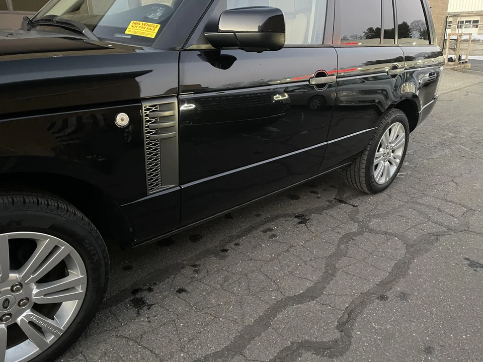 2011 Land Rover Range Rover L322 - Image 24 of 31