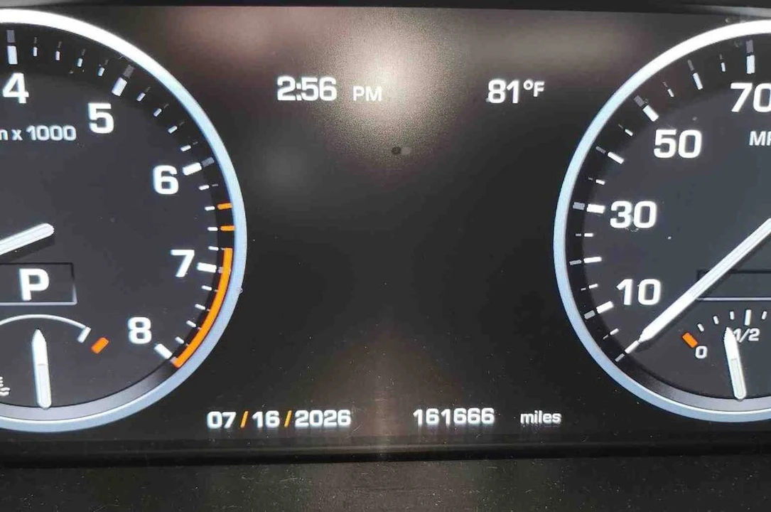 2011 Land Rover Range Rover L322 - Image 8 of 9