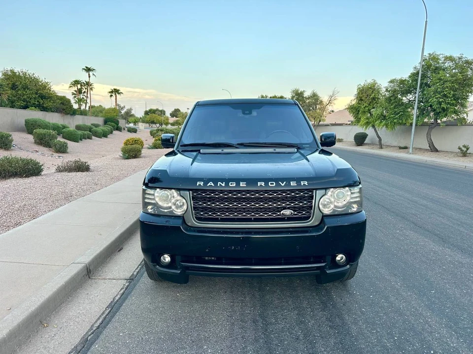 2011 Land Rover Range Rover L322 - Image 2 of 24