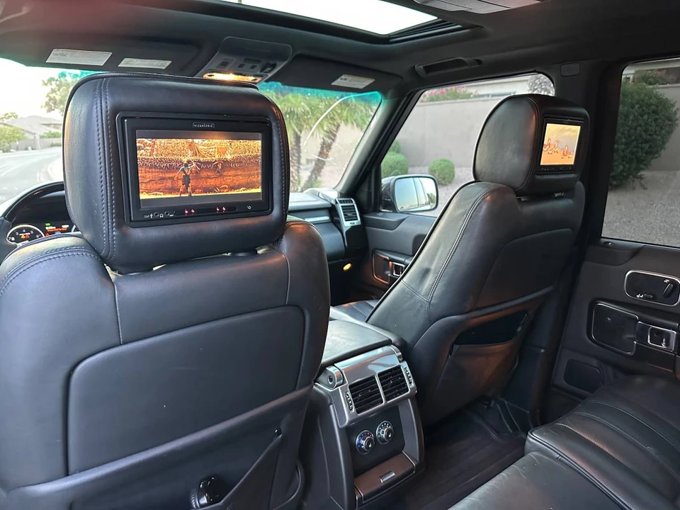 2011 Land Rover Range Rover L322 - Image 16 of 24