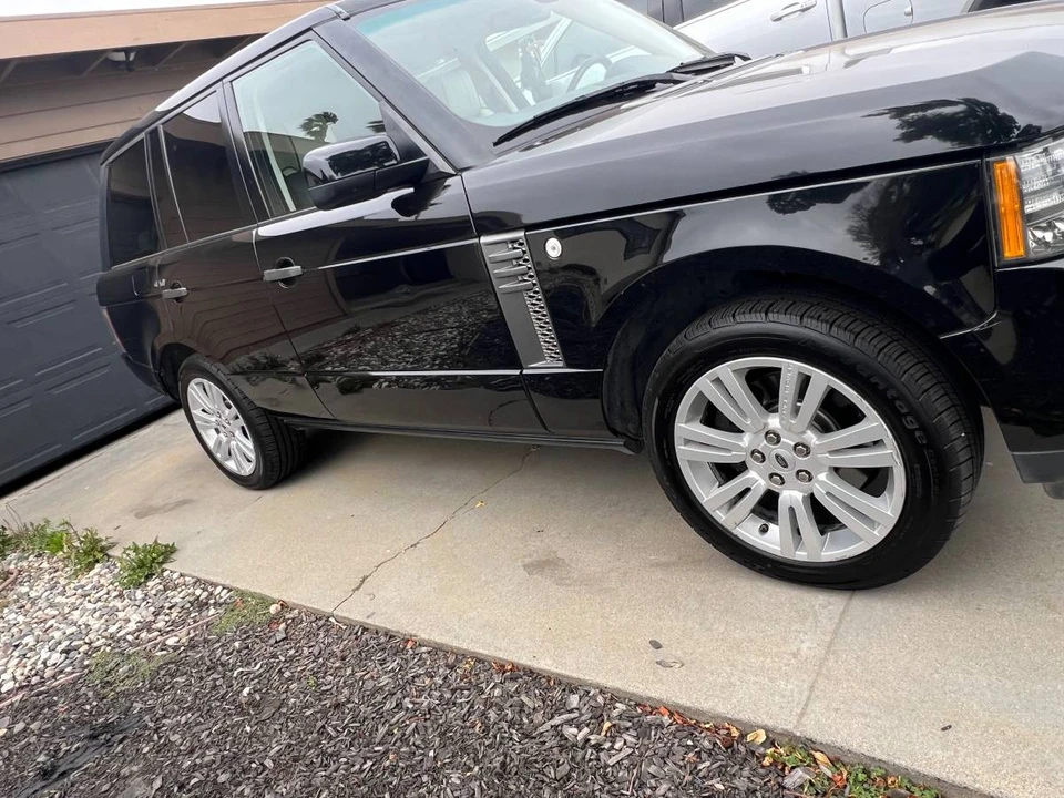 2011 Land Rover Range Rover L322 - Image 3 of 12