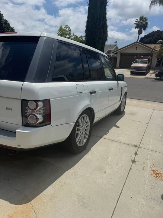 2011 Land Rover Range Rover L322 - Image 6 of 9