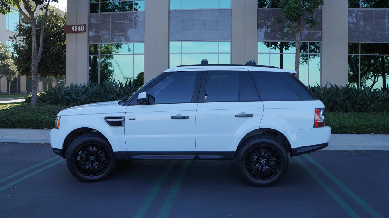 2011 Land Rover Range Rover Sport L320 - Image 17 of 31