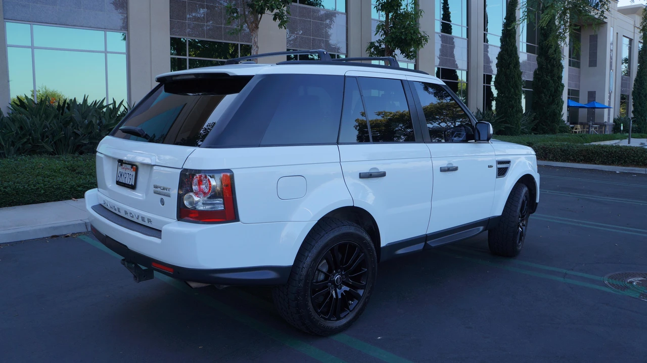 2011 Land Rover Range Rover Sport L320 - Image 28 of 31