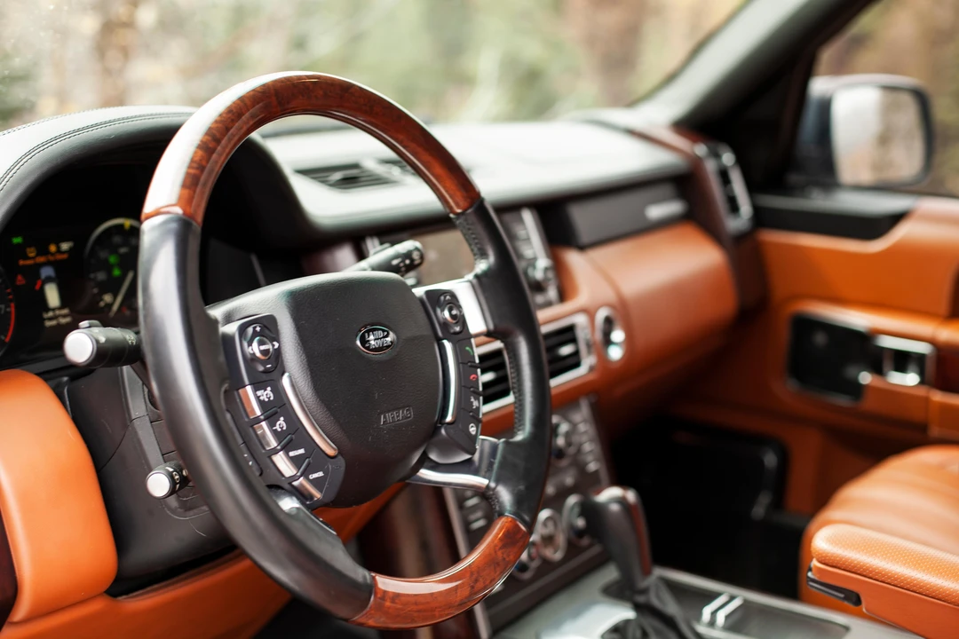 2011 Land Rover Range Rover L322 - Image 24 of 24