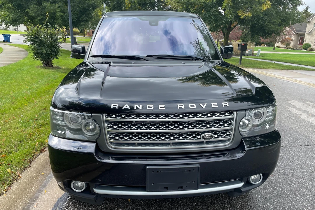 2011 Land Rover Range Rover L322 - Image 2 of 31