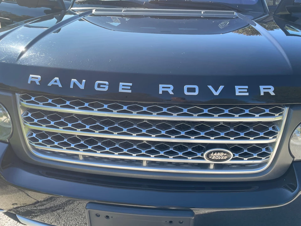 2011 Land Rover Range Rover L322 - Image 19 of 31