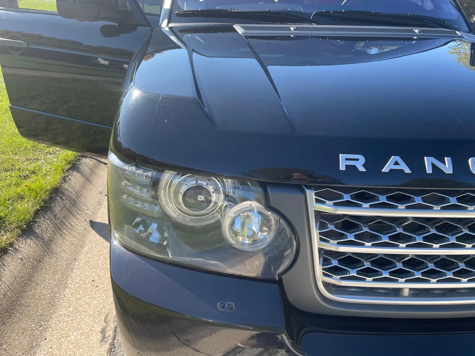 2011 Land Rover Range Rover L322 - Image 14 of 31