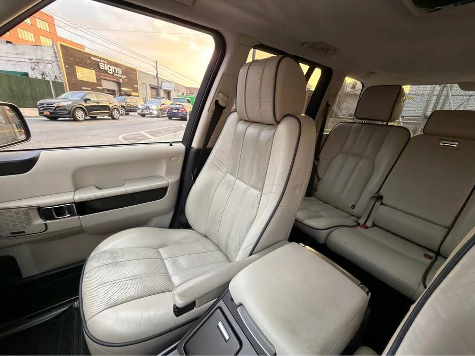2011 Land Rover Range Rover L322 - Image 13 of 17