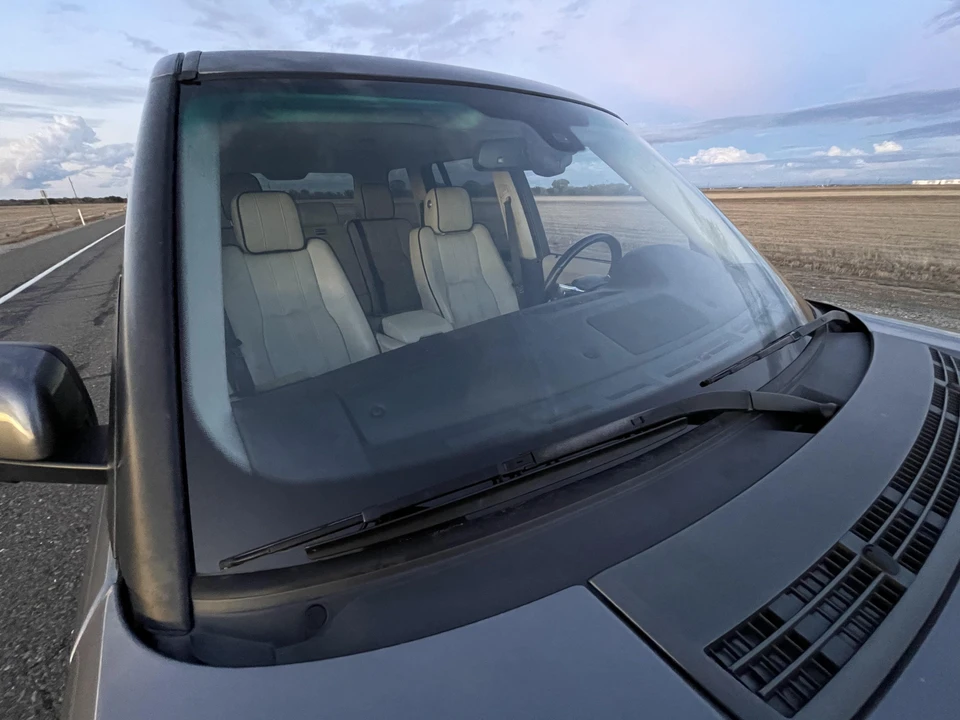 2011 Land Rover Range Rover L322 - Image 13 of 31