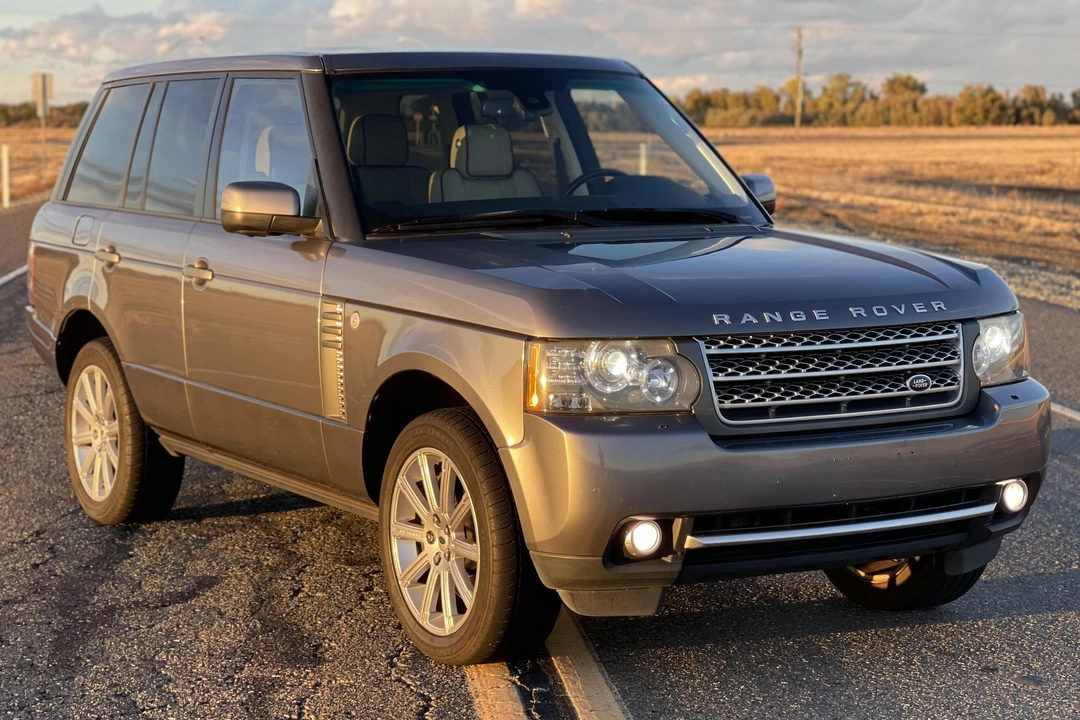 2011 Land Rover Range Rover L322 - Image 12 of 31