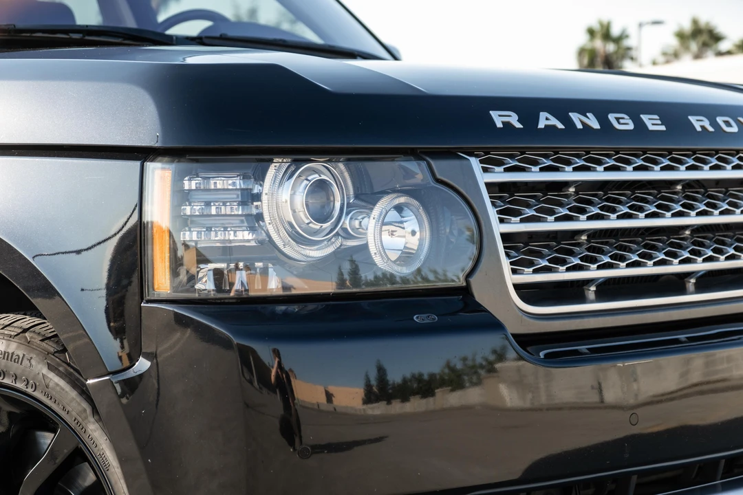 2011 Land Rover Range Rover L322 - Image 9 of 31
