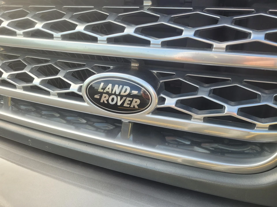 2011 Land Rover Range Rover L322 - Image 20 of 31