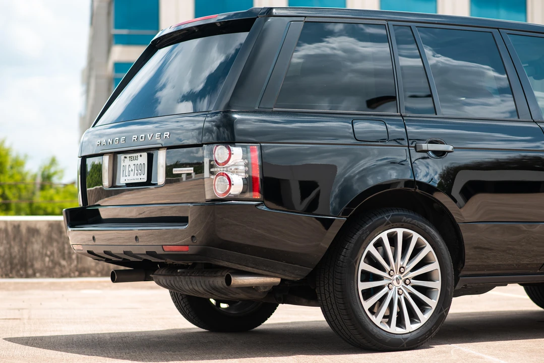 2011 Land Rover Range Rover L322 - Image 29 of 31