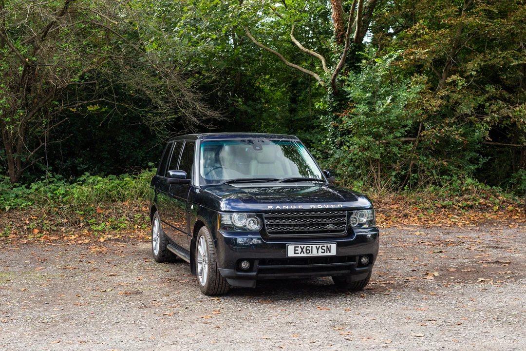 2011 Land Rover Range Rover L322 - Image 20 of 31