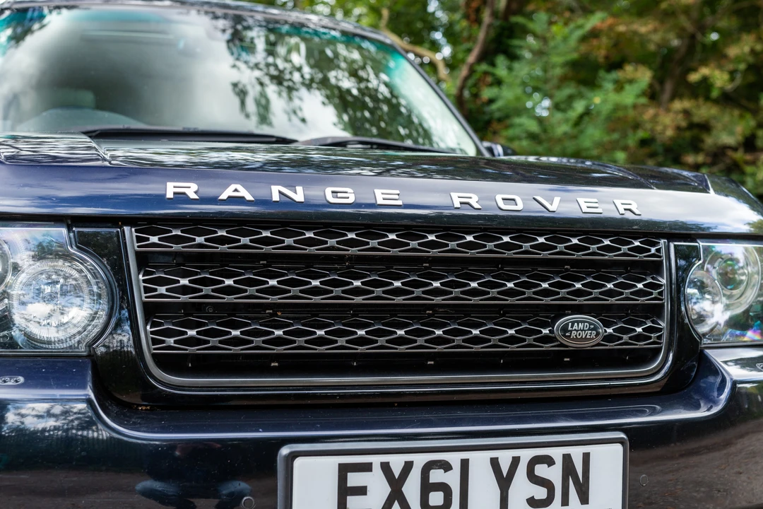 2011 Land Rover Range Rover L322 - Image 23 of 31