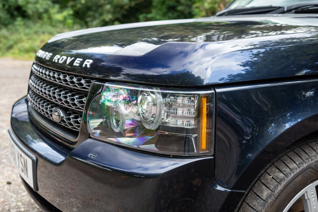 2011 Land Rover Range Rover L322 - Image 28 of 31