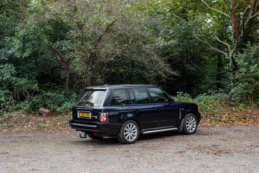 2011 Land Rover Range Rover L322 - Image 15 of 31