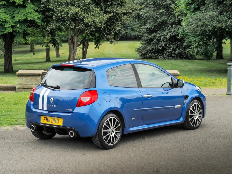 2011 Renault Clio 3rd Gen - Image 4 of 31