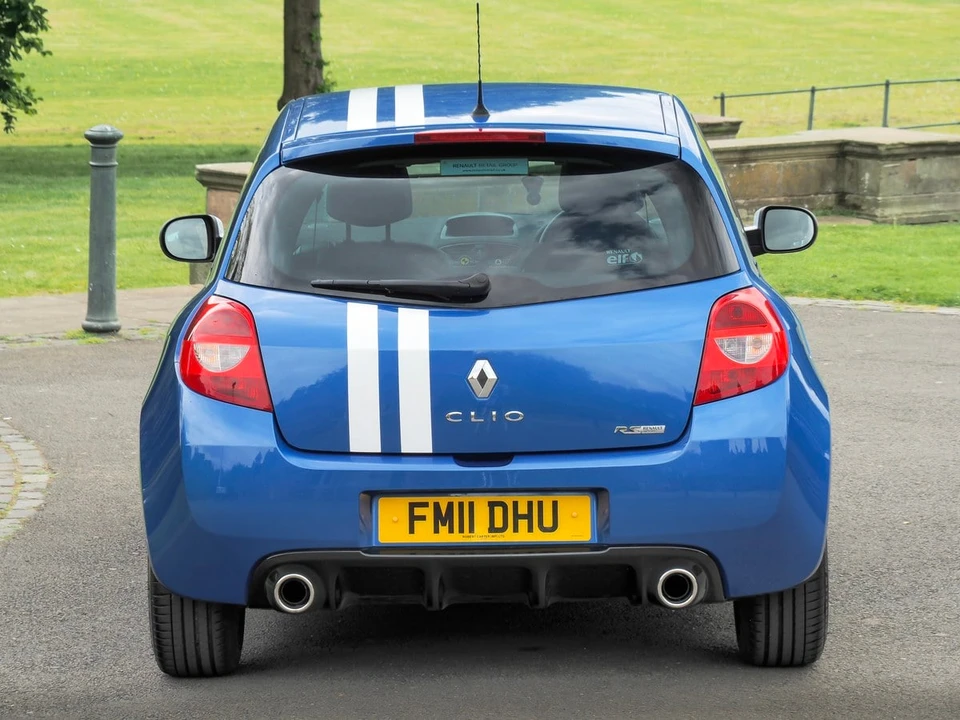 2011 Renault Clio 3rd Gen - Image 16 of 31