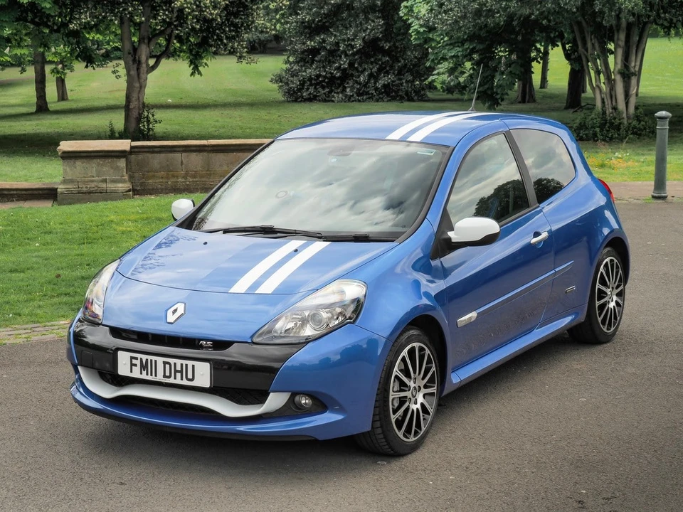 2011 Renault Clio 3rd Gen - Image 13 of 31