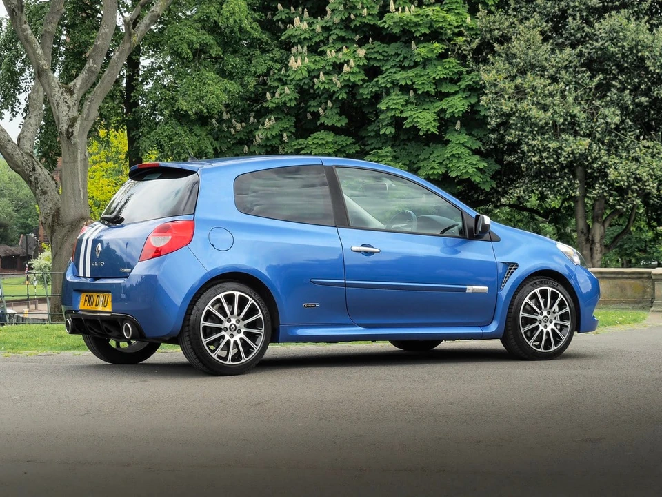 2011 Renault Clio 3rd Gen - Image 18 of 31