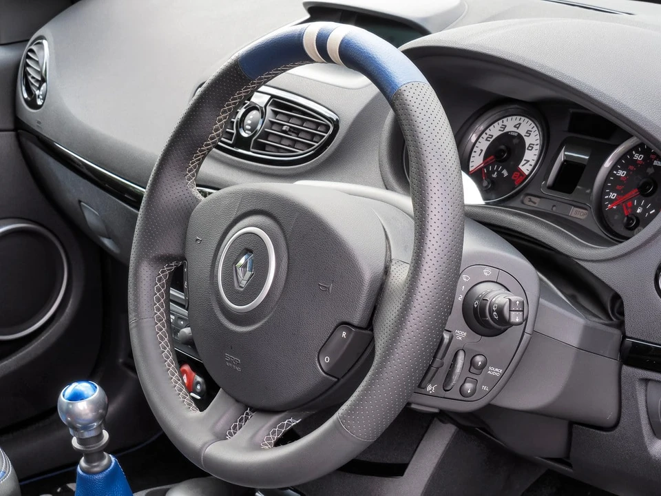 2011 Renault Clio 3rd Gen - Image 29 of 31