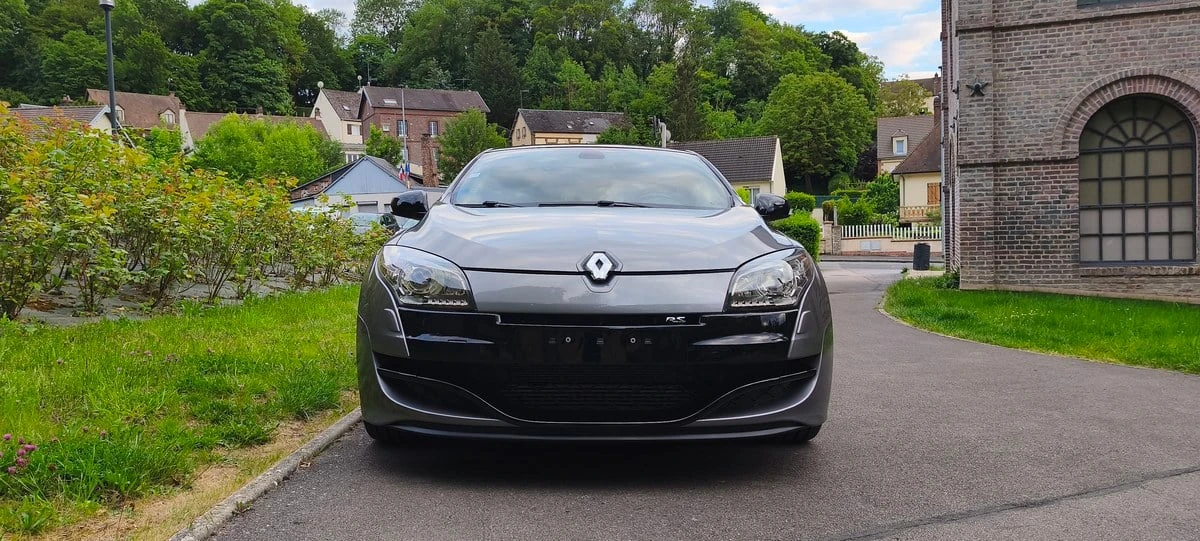 2011 Renault Megane RS II 3rd Gen - Image 2 of 30