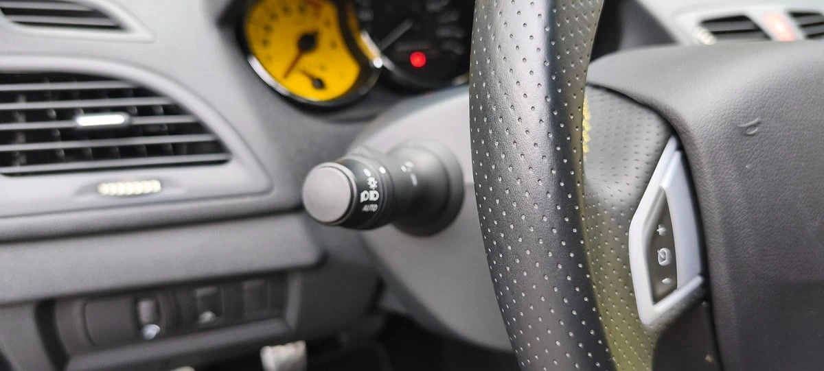 2011 Renault Megane RS II 3rd Gen - Image 18 of 30
