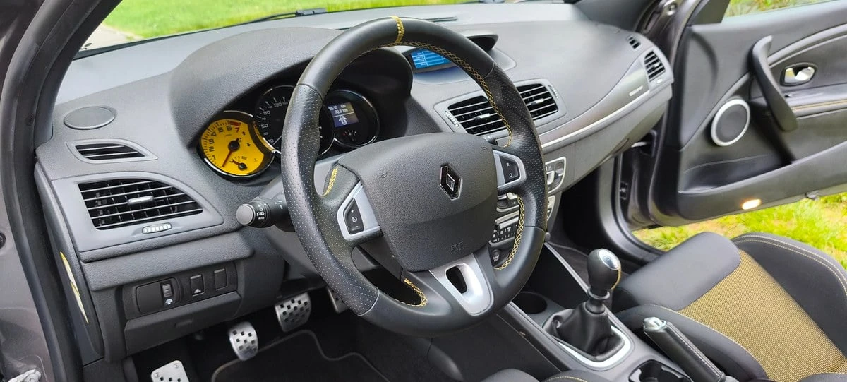 2011 Renault Megane RS II 3rd Gen - Image 20 of 30