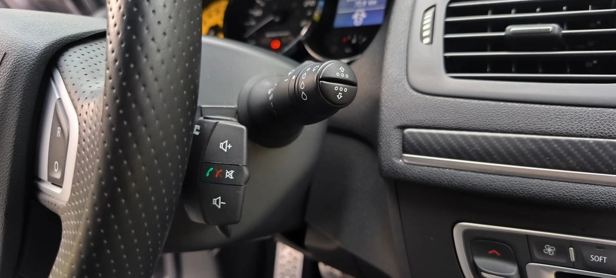 2011 Renault Megane RS II 3rd Gen - Image 25 of 30