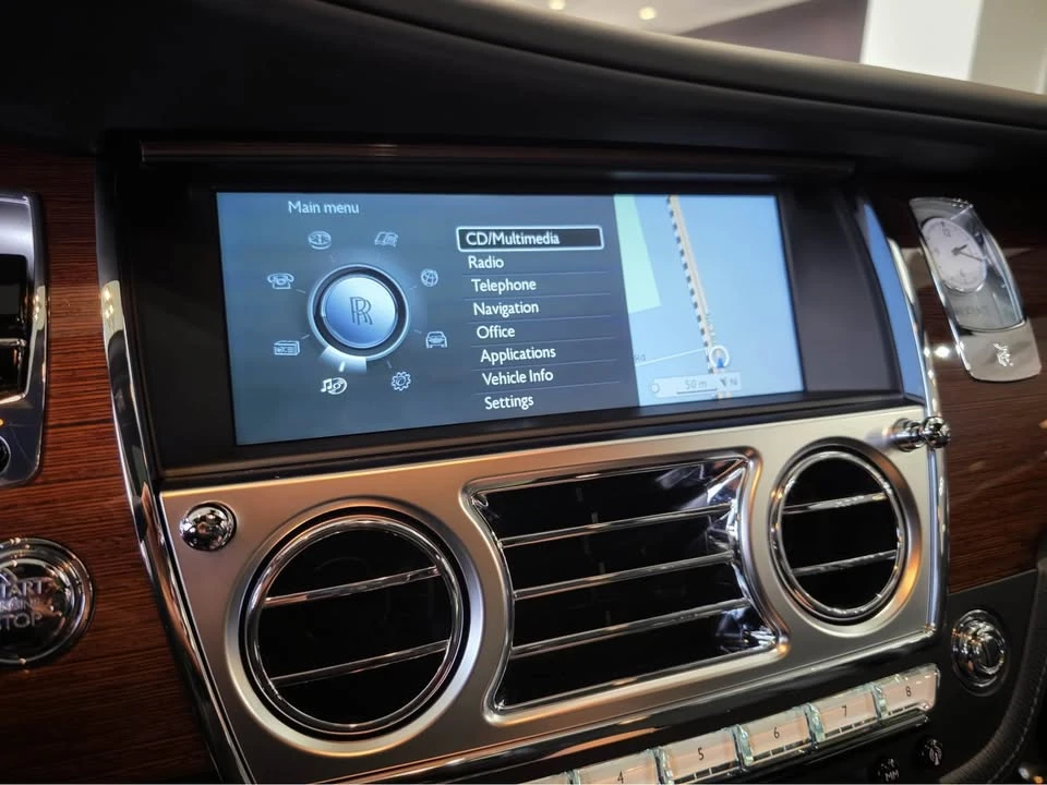 2011 Rolls-Royce Ghost 1st Gen - Image 11 of 16