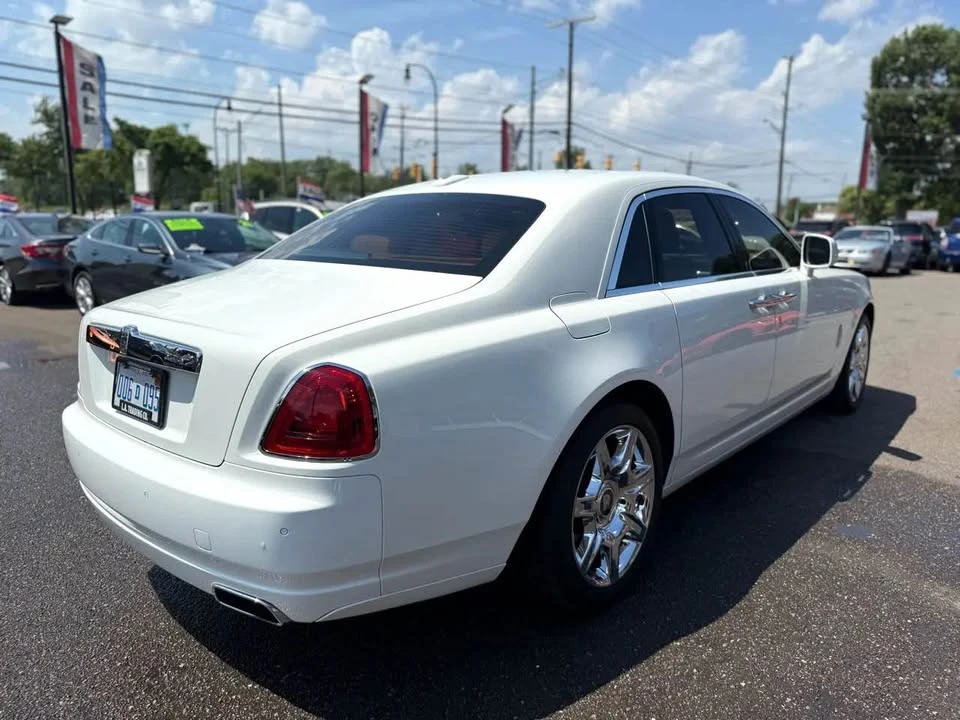 2011 Rolls-Royce Ghost 1st Gen - Image 9 of 19
