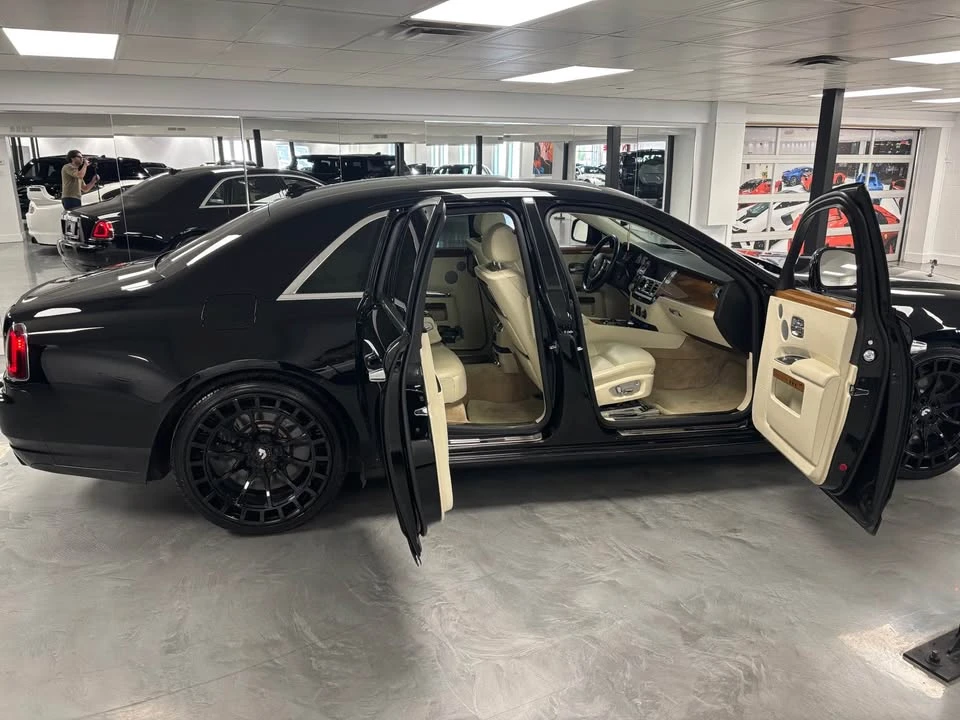 2011 Rolls-Royce Ghost - Image 11 of 20