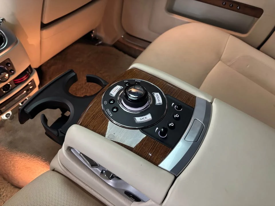 2011 Rolls-Royce Ghost - Image 18 of 20
