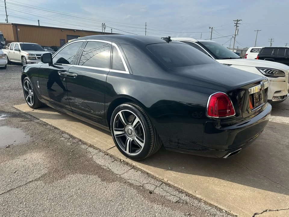 2011 Rolls-Royce Ghost 1st Gen - Image 2 of 16