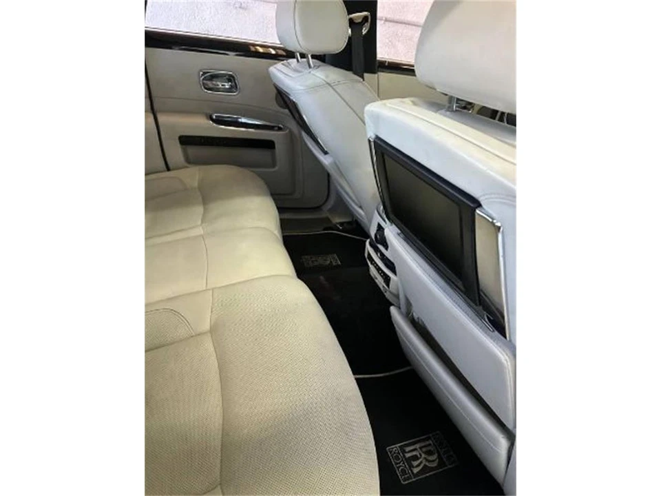 2011 Rolls-Royce Ghost 1st Gen - Image 2 of 9