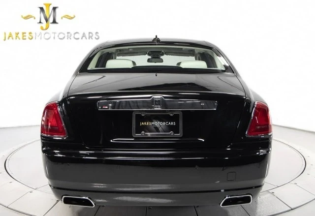 2011 Rolls-Royce Ghost 1st Gen - Image 10 of 21