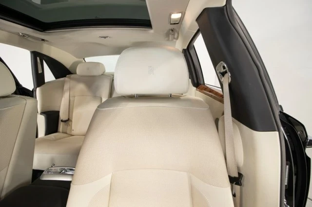 2011 Rolls-Royce Ghost 1st Gen - Image 4 of 21