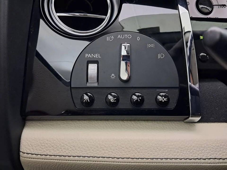 2011 Rolls-Royce Ghost 1st Gen - Image 13 of 20