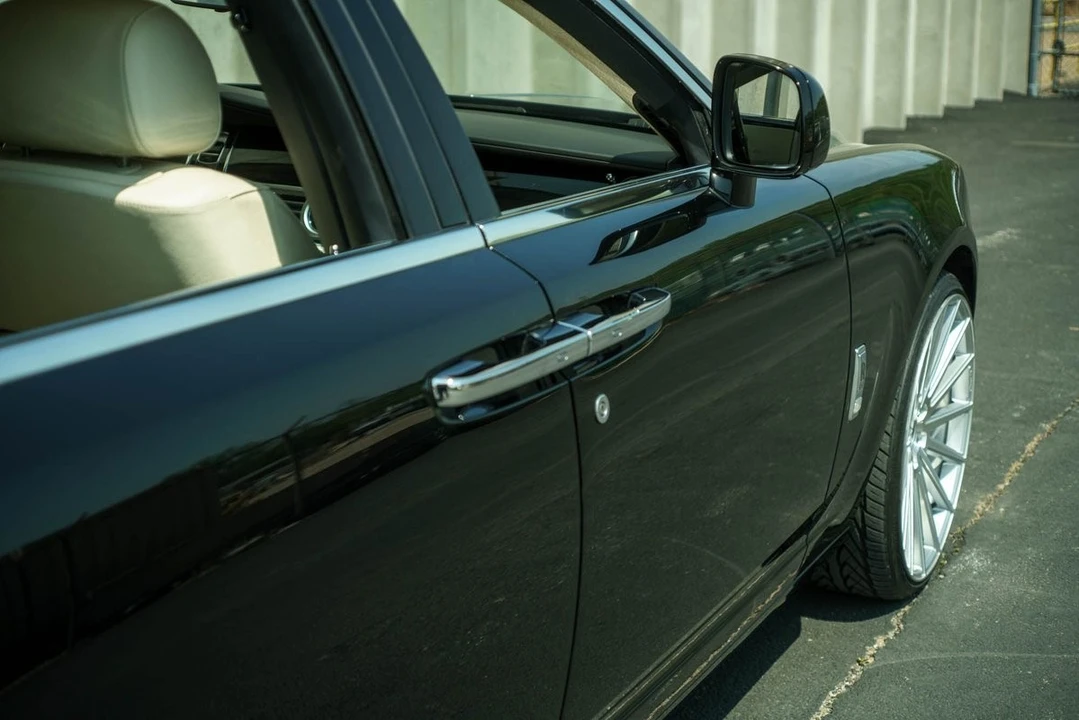 2011 Rolls-Royce Ghost 1st Gen - Image 9 of 21