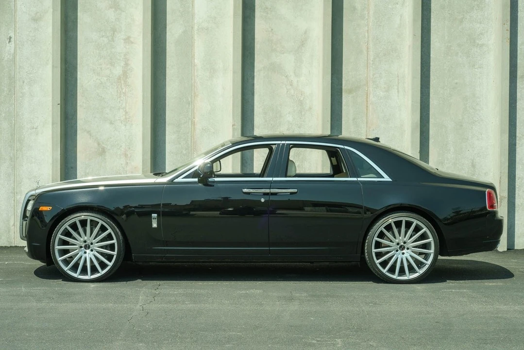 2011 Rolls-Royce Ghost 1st Gen - Image 30 of 31