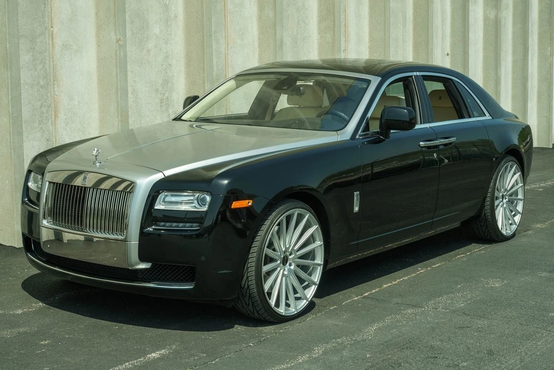 2011 Rolls-Royce Ghost 1st Gen - Image 8 of 31