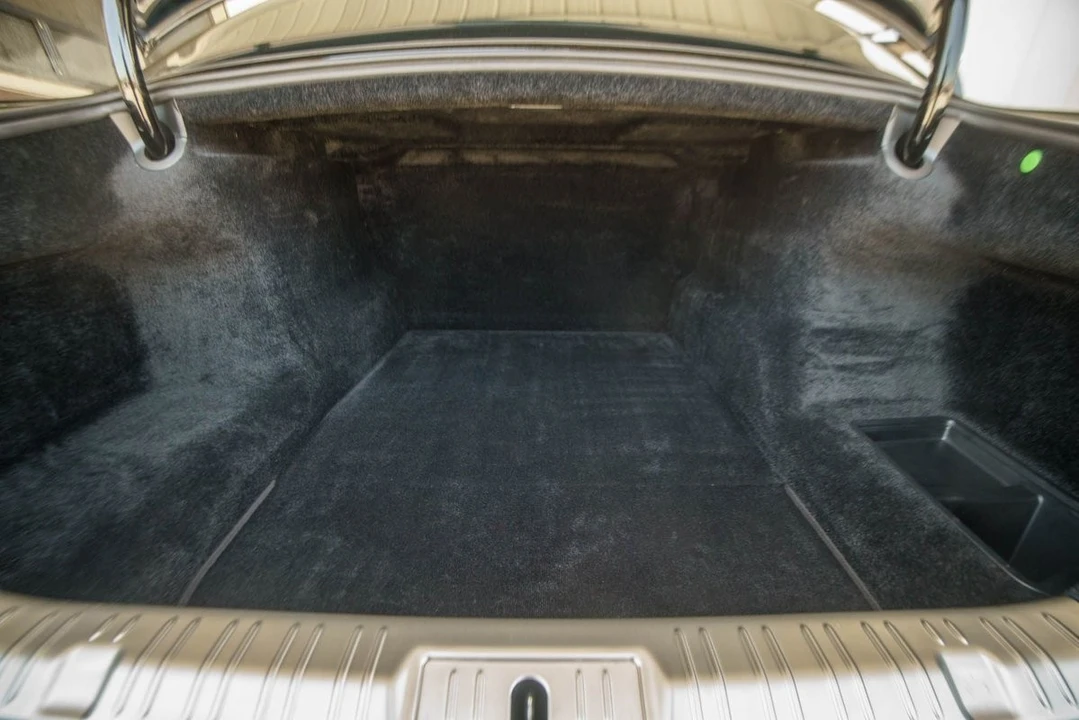 2011 Rolls-Royce Ghost 1st Gen - Image 19 of 31