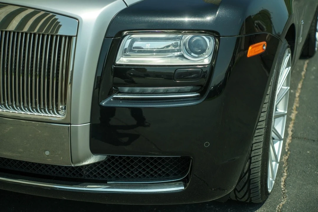 2011 Rolls-Royce Ghost 1st Gen - Image 11 of 21